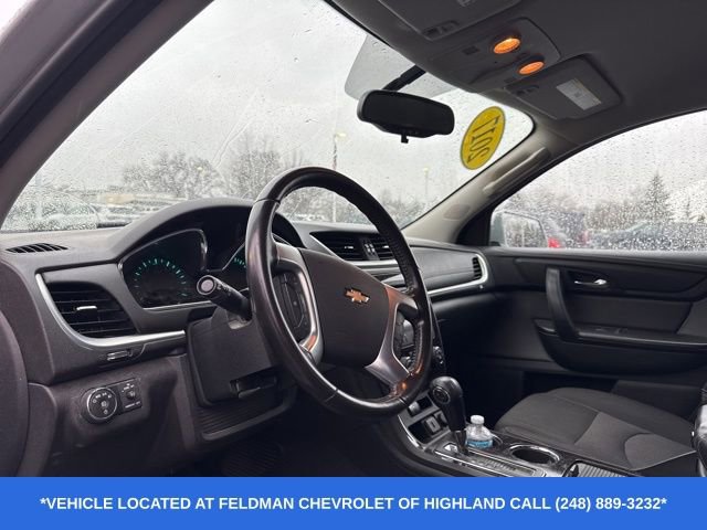 Used 2017 Chevrolet Traverse LT image 7
