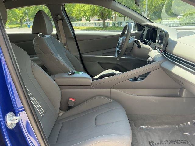 Certified 2023 Hyundai Elantra SEL FWD image 31