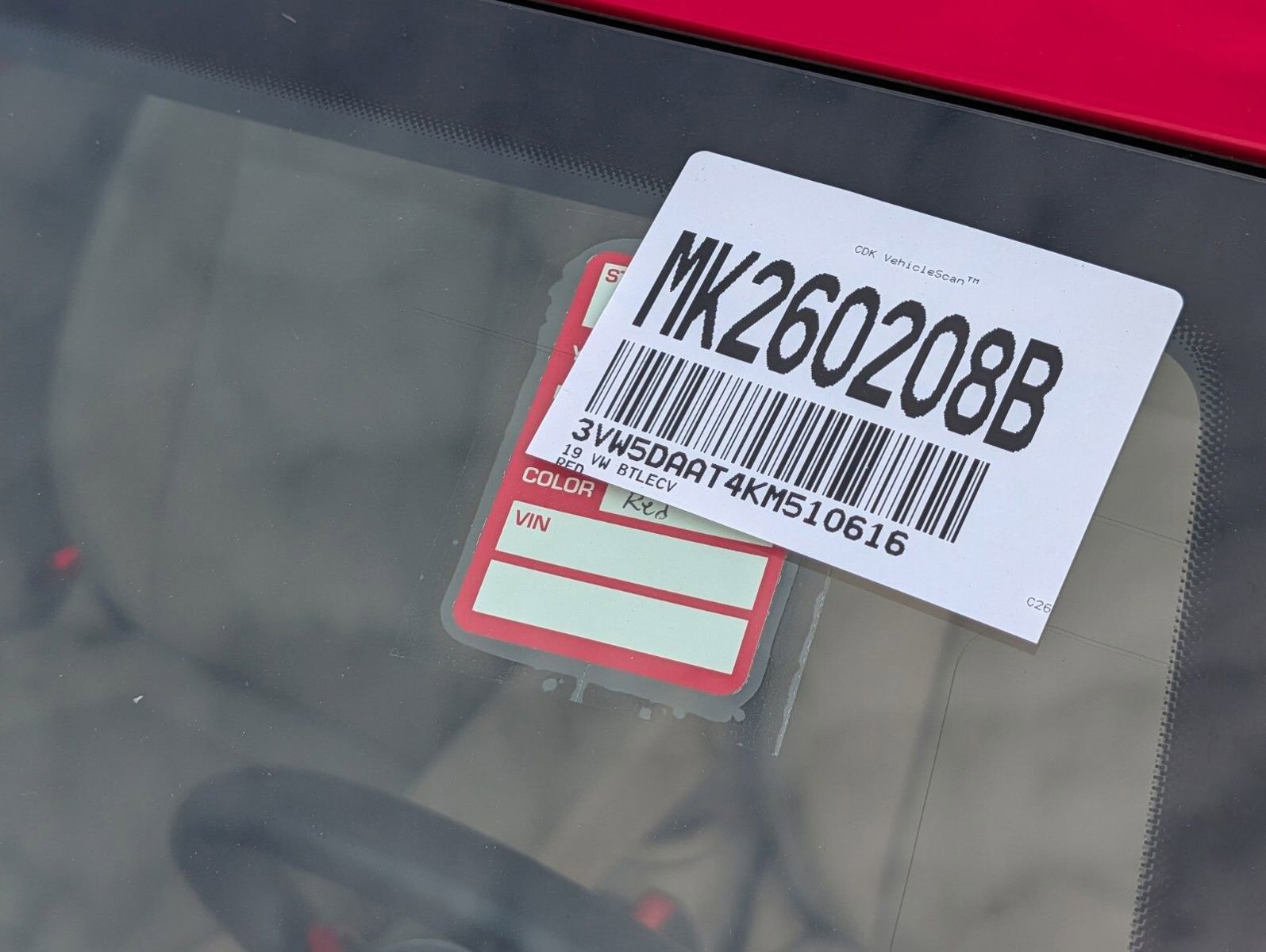 Used 2019 Volkswagen Beetle 2.0T image 31