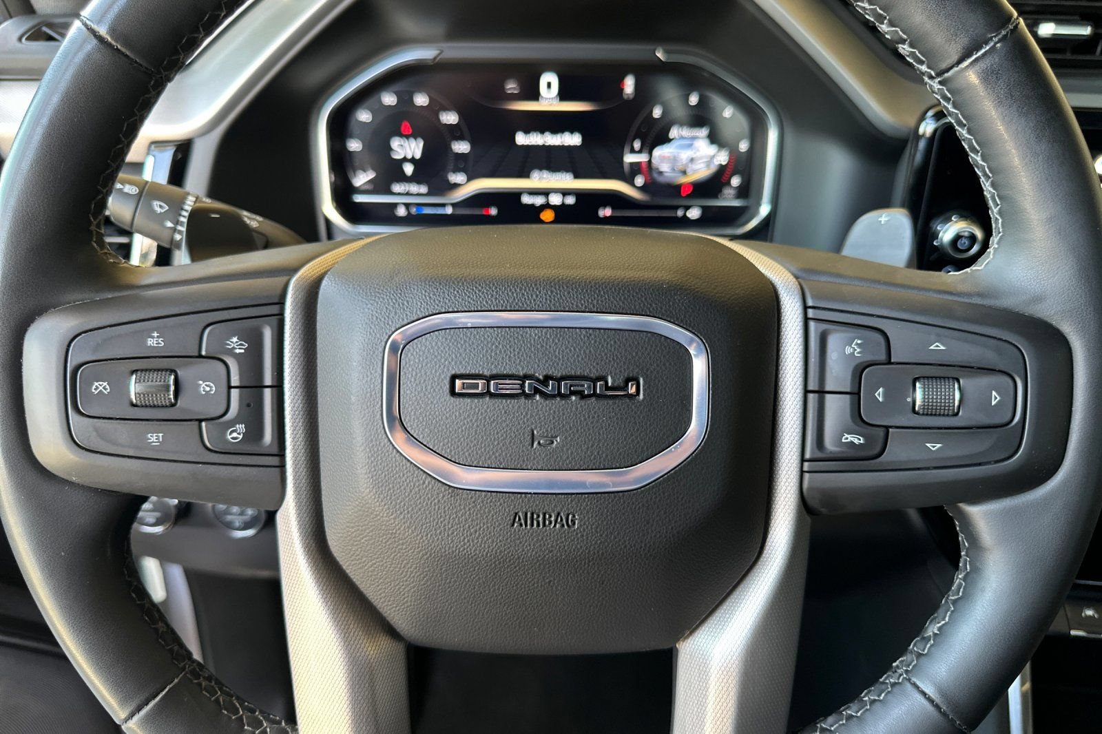 Certified 2025 GMC Sierra 1500 Denali AWD/4WD image 23