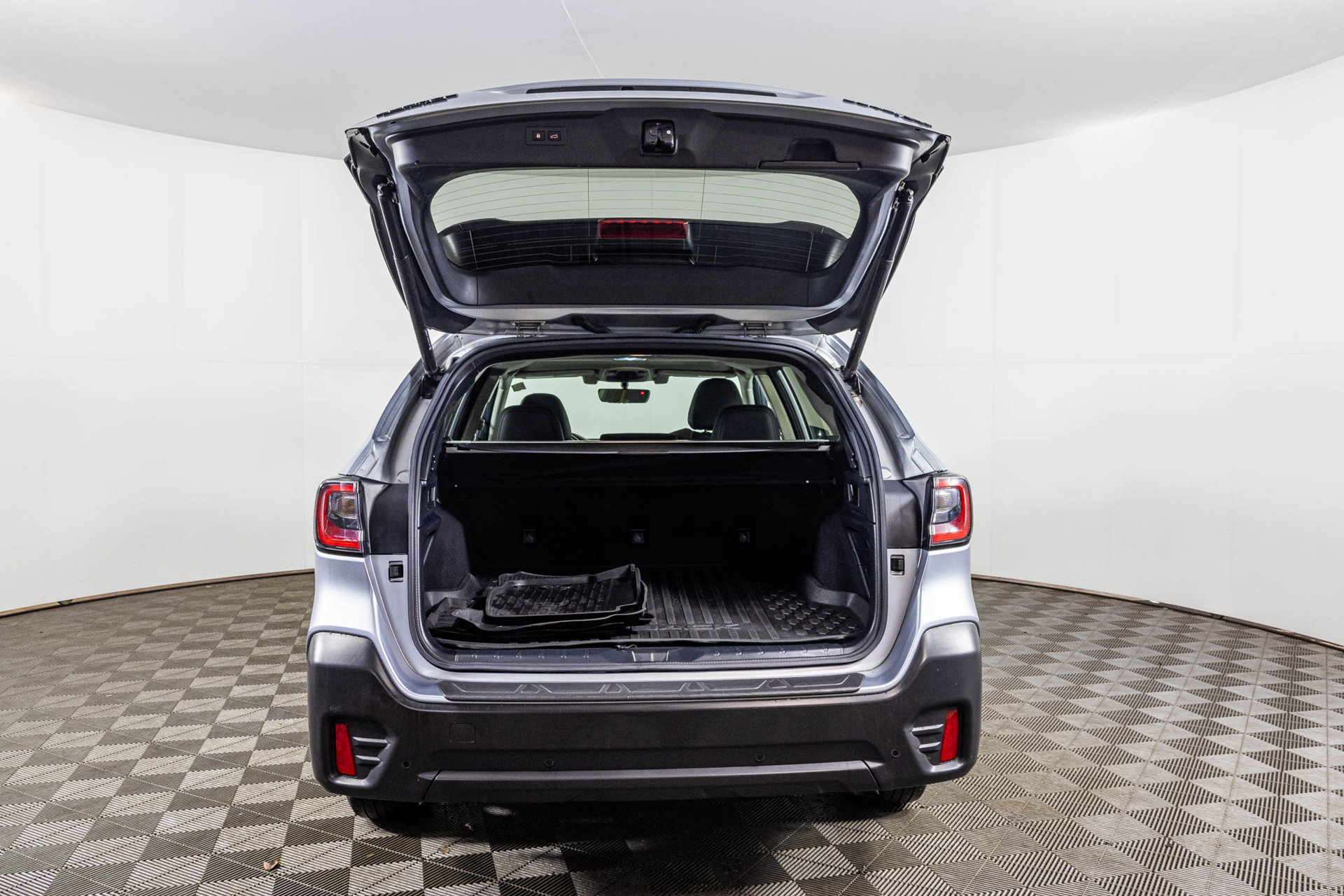 Used 2020 Subaru Outback Onyx Edition XT w/ Popular Package #2 AWD/4WD image 43