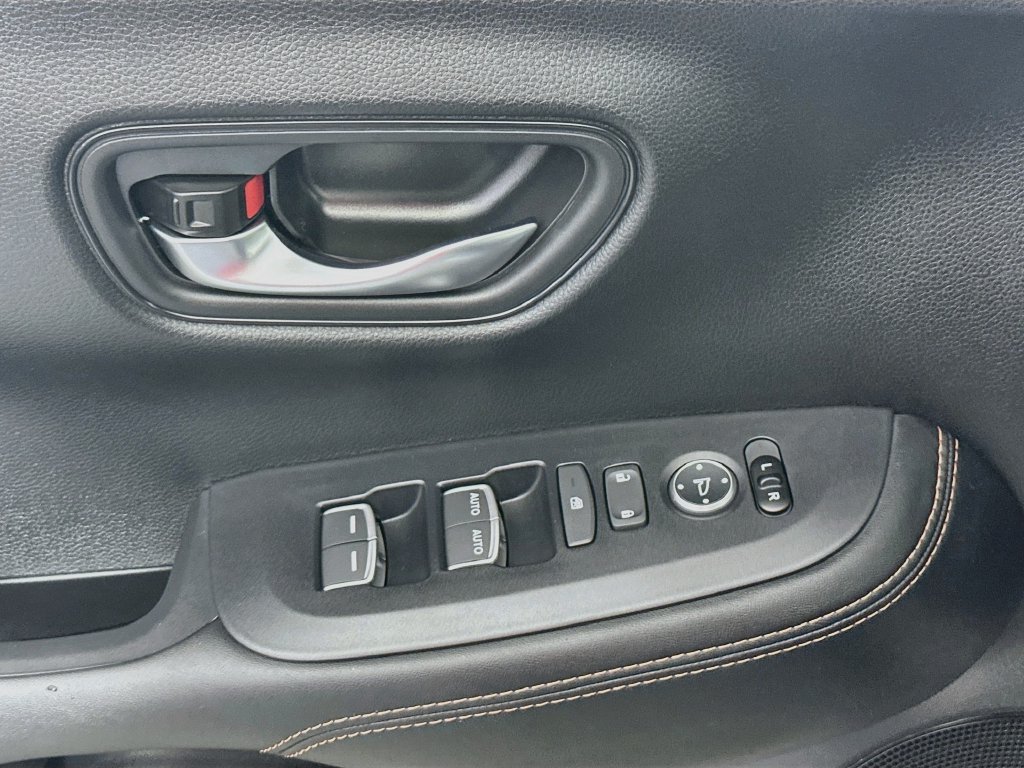 New 2027 Honda HR-V Sport image 17