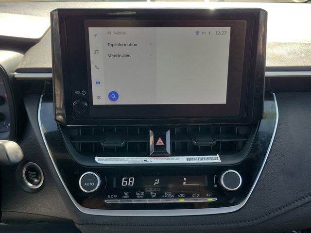 Used 2024 Toyota Corolla SE w/ SE Premium Package image 26