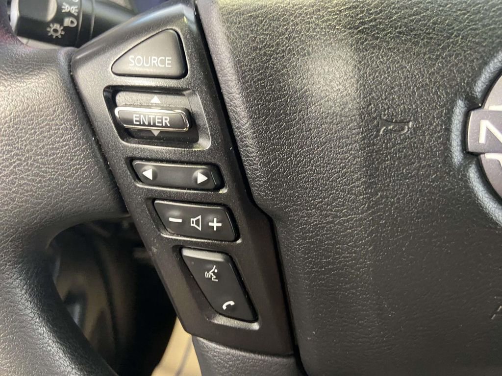 Used 2022 Nissan Frontier S image 24