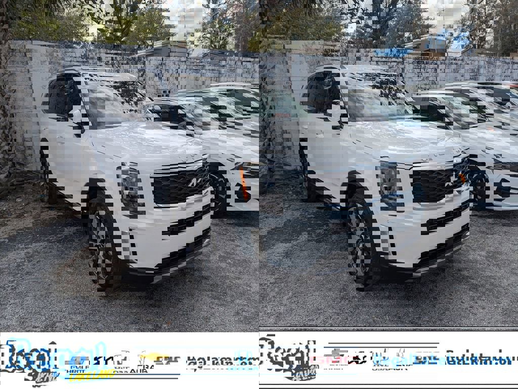 Used 2022 Kia Telluride EX w/ EX Premium Package