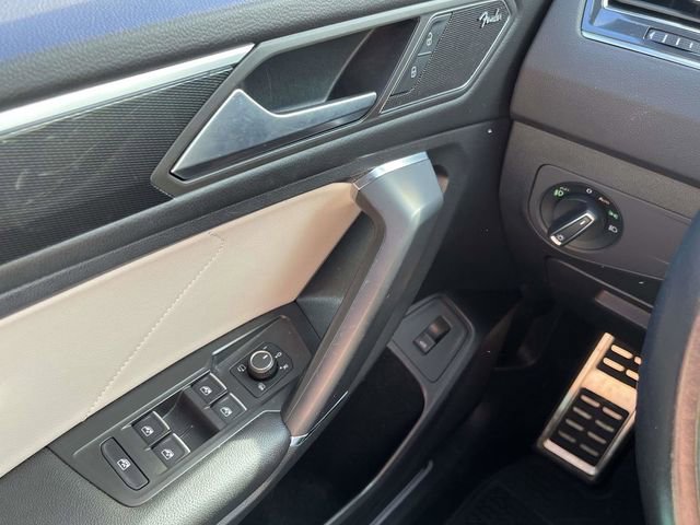 Used 2020 Volkswagen Tiguan SEL Premium R-Line w/ 3rd Row Seat Package image 28