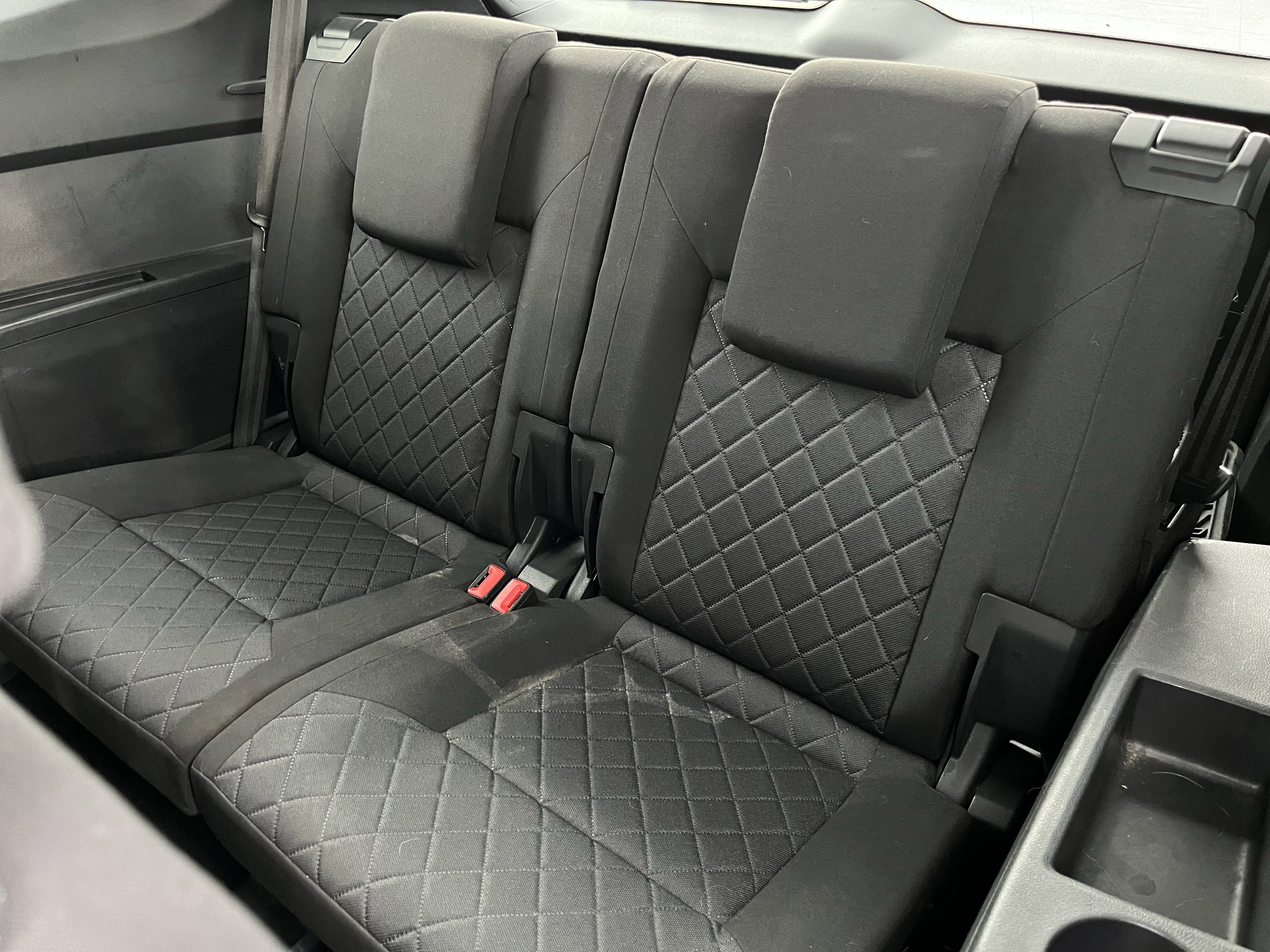 Used 2019 Volkswagen Atlas S w/ Towing Package image 15