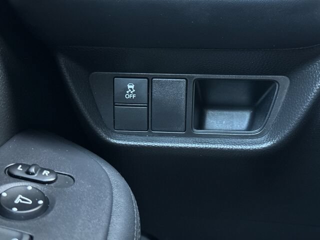 Used 2023 Honda HR-V LX image 30