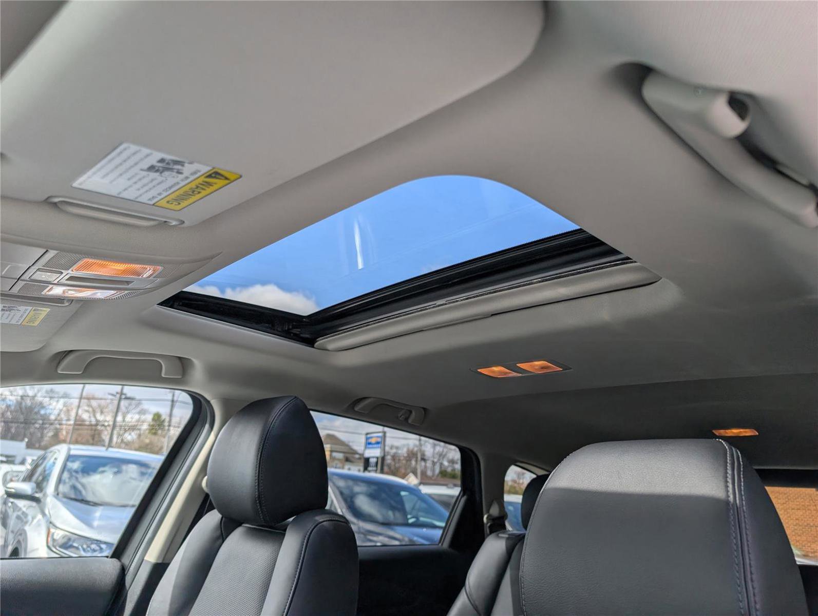 Used 2023 MAZDA CX-9 Touring image 31