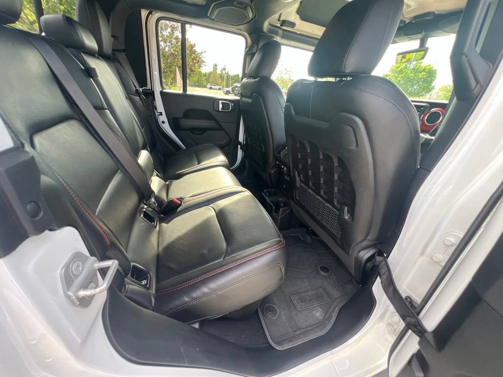 Used 2023 Jeep Gladiator Rubicon w/ Cold Weather Group AWD/4WD image 17
