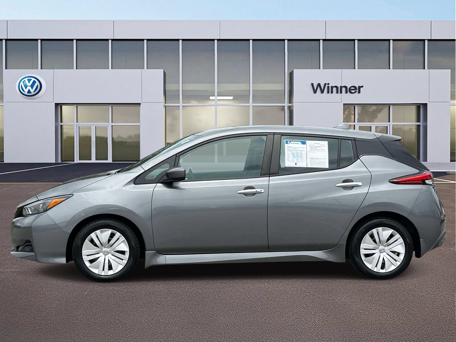 Used 2023 Nissan Leaf S FWD video 2