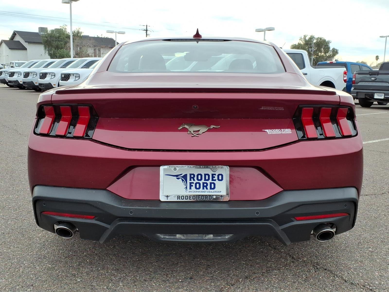 Used 2025 Ford Mustang Premium RWD image 4