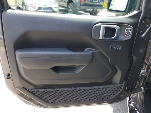 Used 2024 Jeep Wrangler Sport S image 15