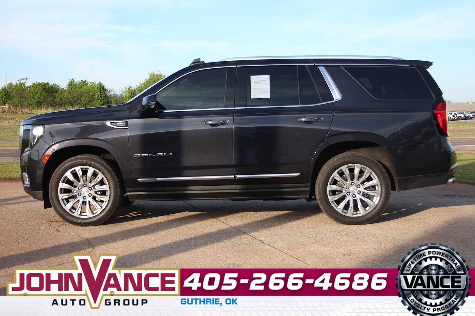 Used 2023 GMC Yukon Denali w/ Max Trailering Package AWD/4WD image 6