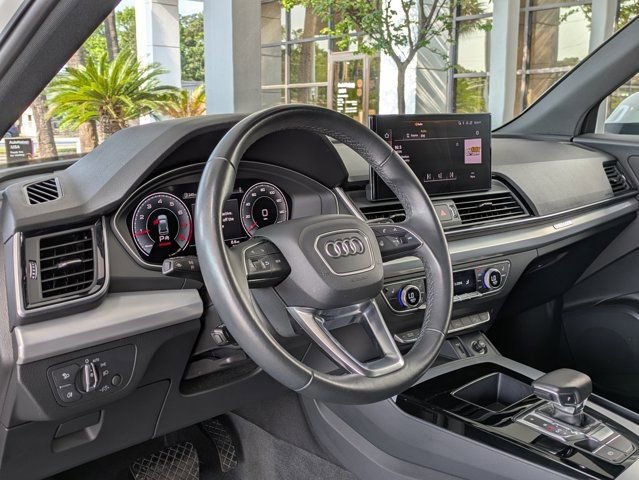 Used 2025 Audi Q5 2.0T Premium AWD/4WD image 11