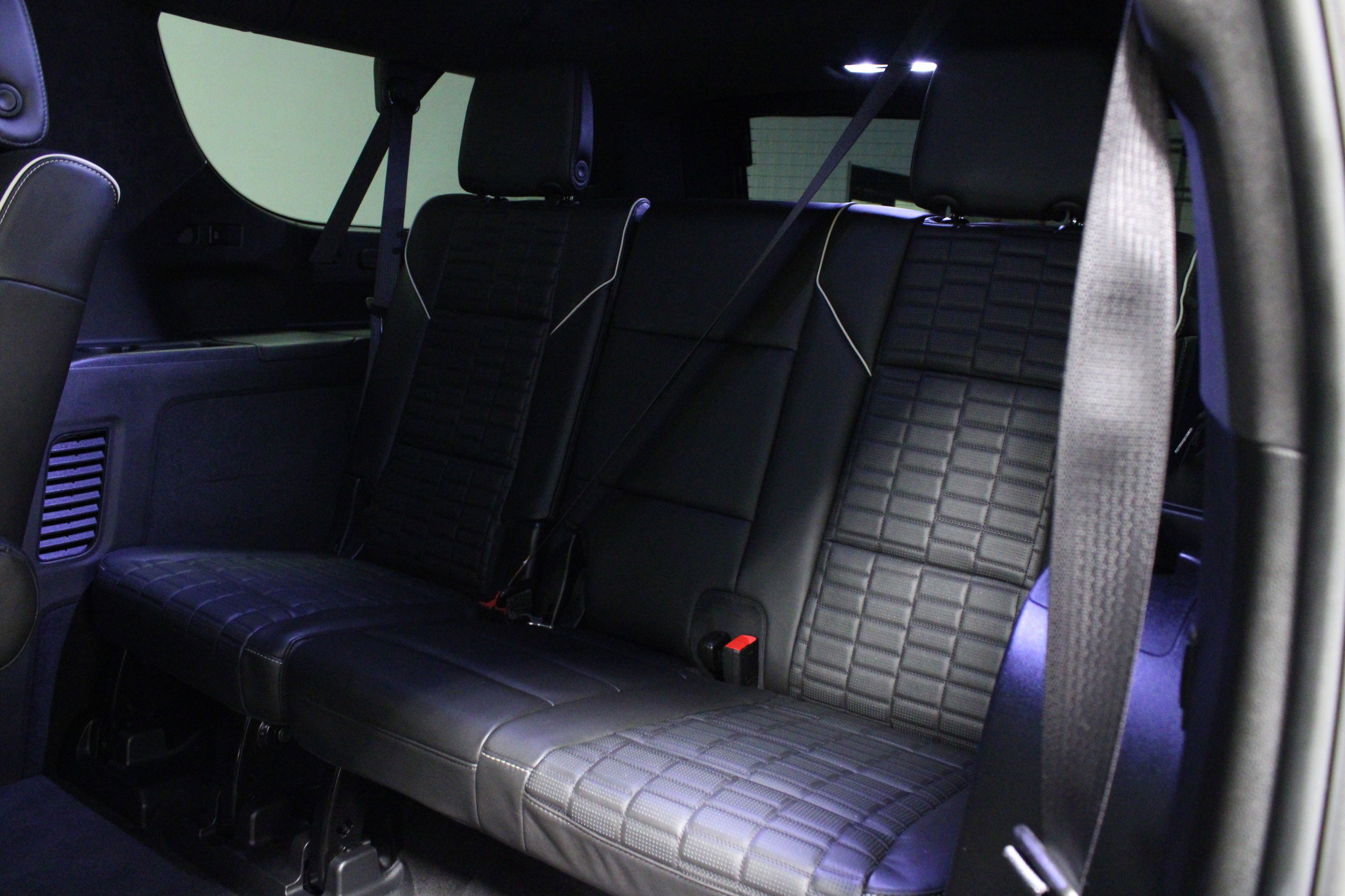 Used 2023 Cadillac Escalade ESV V w/ Heavy-Duty Trailer Package image 14