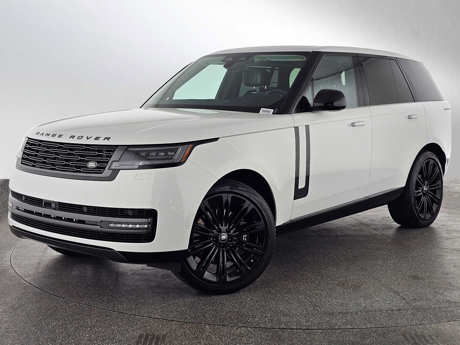 Used 2024 Land Rover Range Rover Autobiography AWD/4WD image 1
