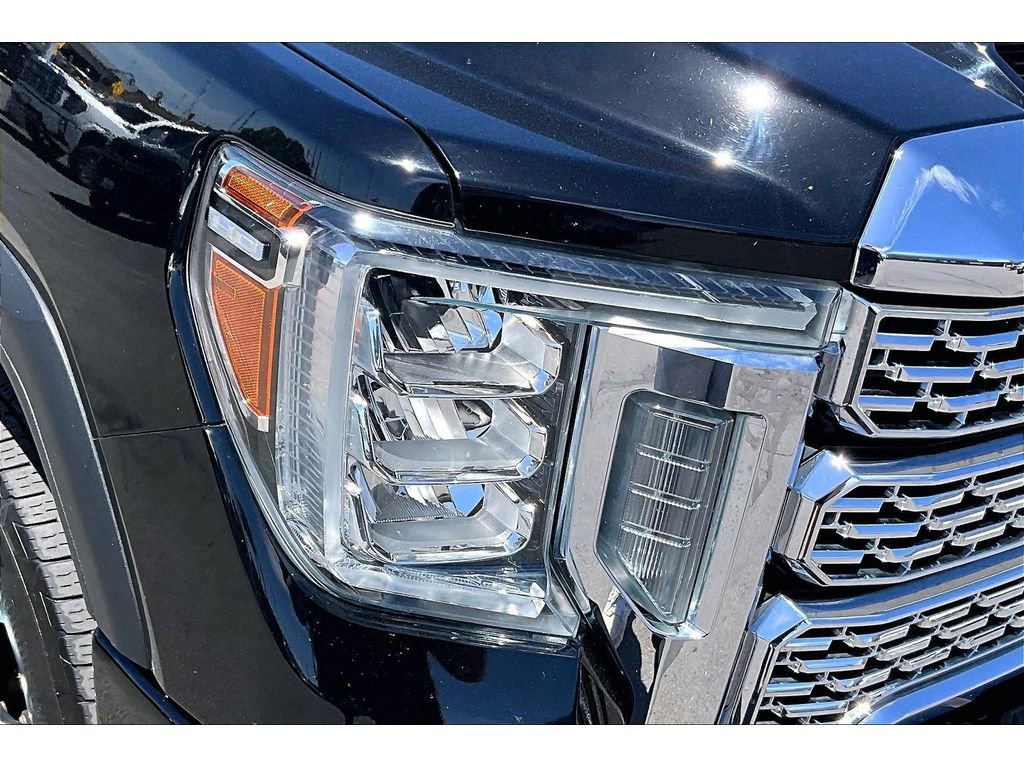 Used 2020 GMC Sierra 3500 Denali w/ Denali Ultimate Package AWD/4WD image 26