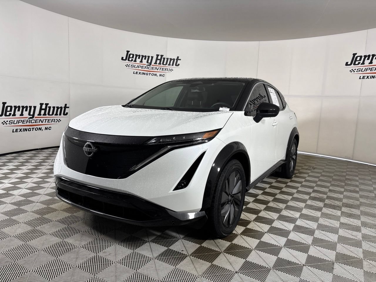 Used 2023 Nissan Ariya FWD