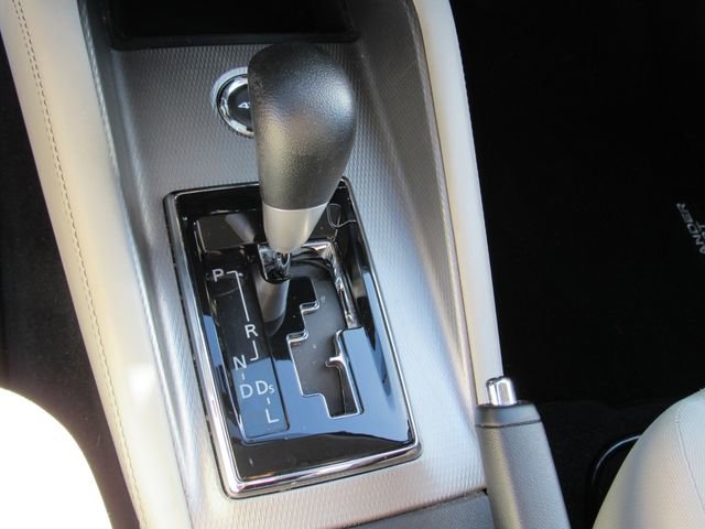 Used 2018 Mitsubishi Outlander Sport LE AWD/4WD image 26