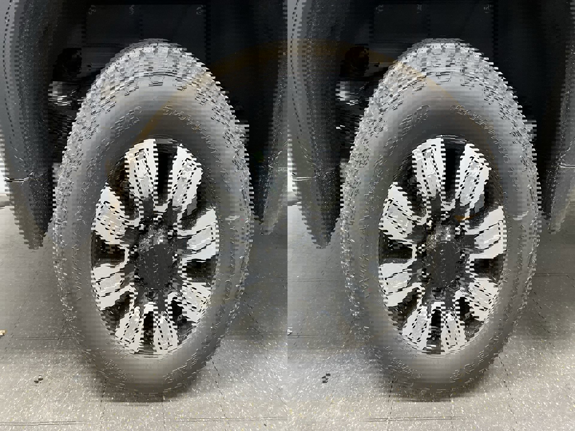 New 2025 GMC Sierra 2500 Denali w/ Denali Reserve Package image 70