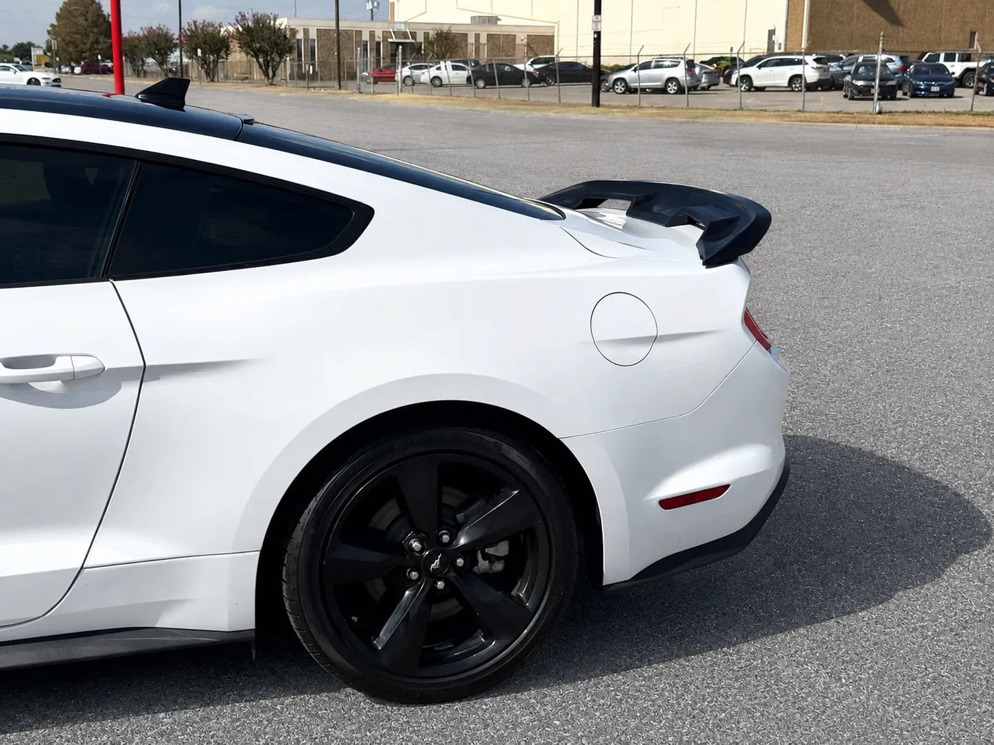 Used 2021 Ford Mustang GT Premium w/ Black Accent Package RWD image 14