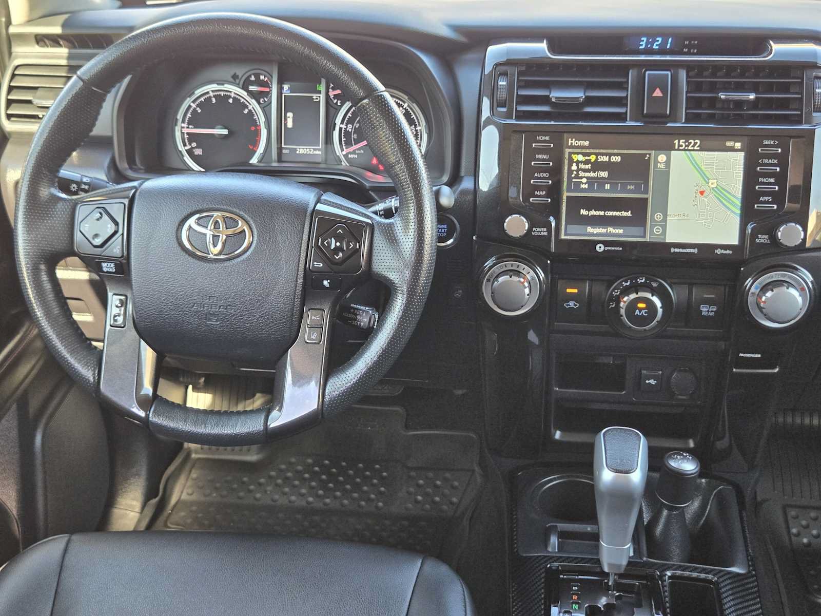 Used 2024 Toyota 4Runner TRD Off-Road Premium w/ Off Road Premium Plus Package AWD/4WD image 25