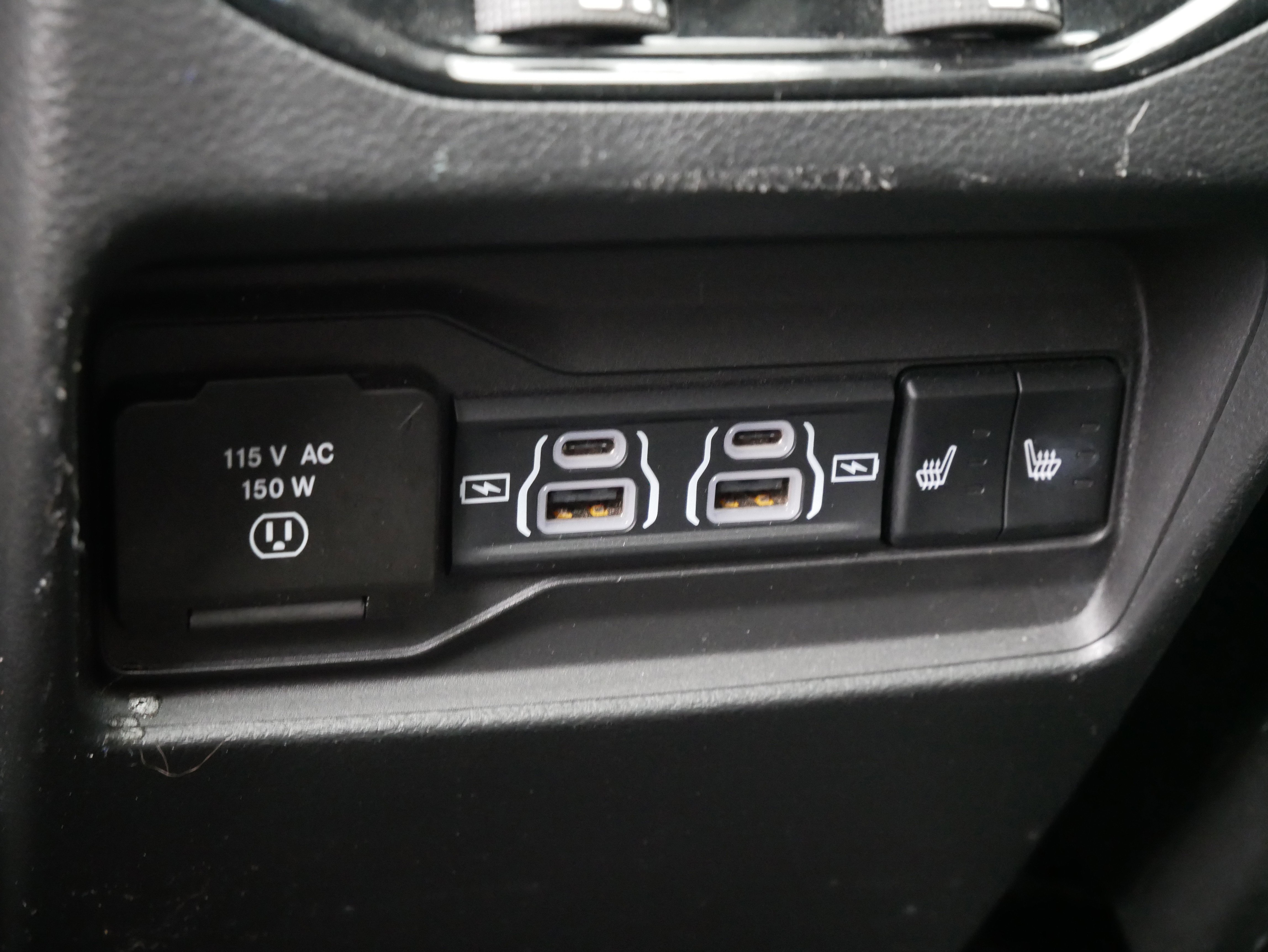 Used 2024 Jeep Grand Cherokee Limited 4xe image 13