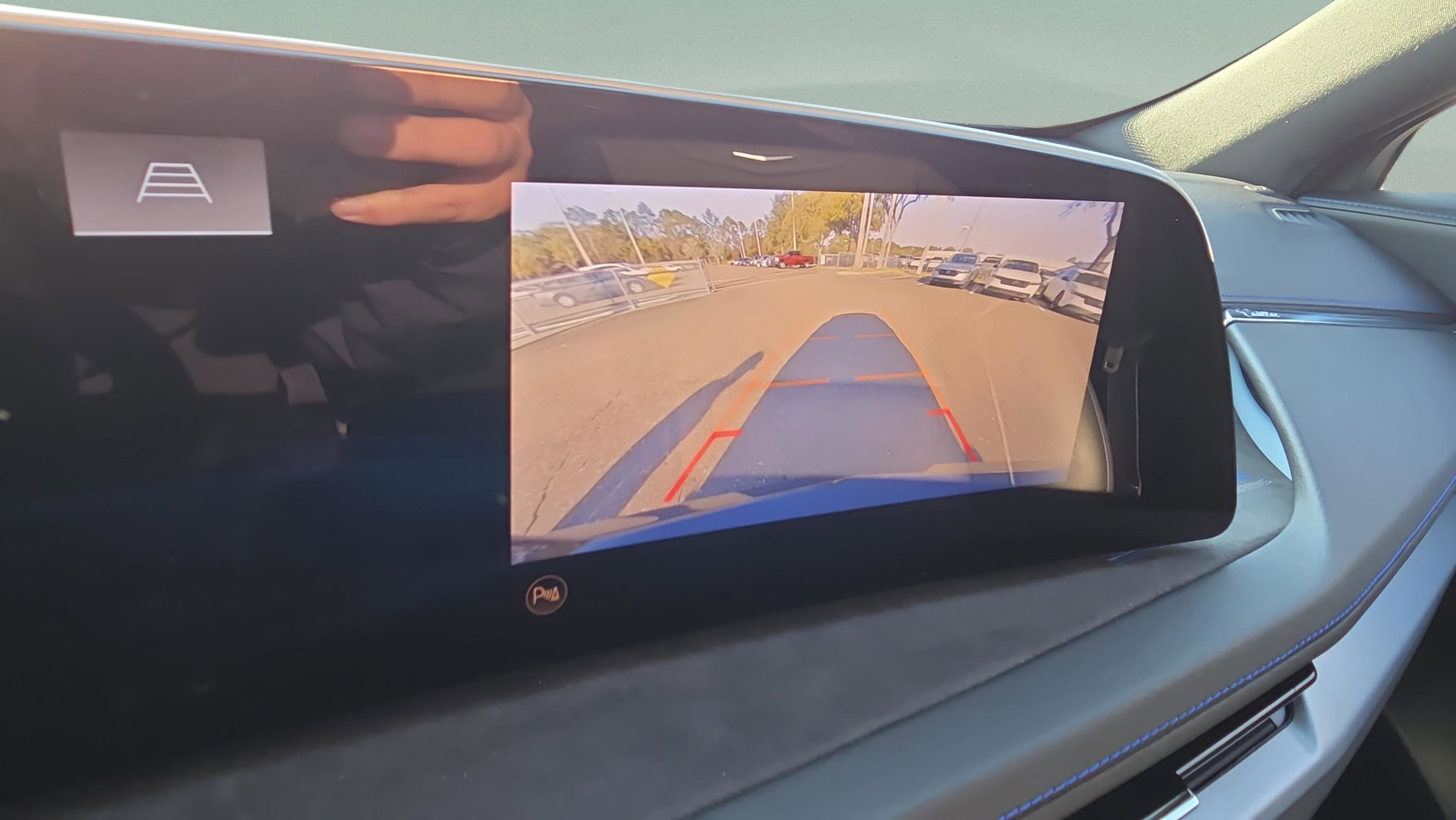 Used 2024 Cadillac XT4 Sport w/ Cold Weather Package image 11