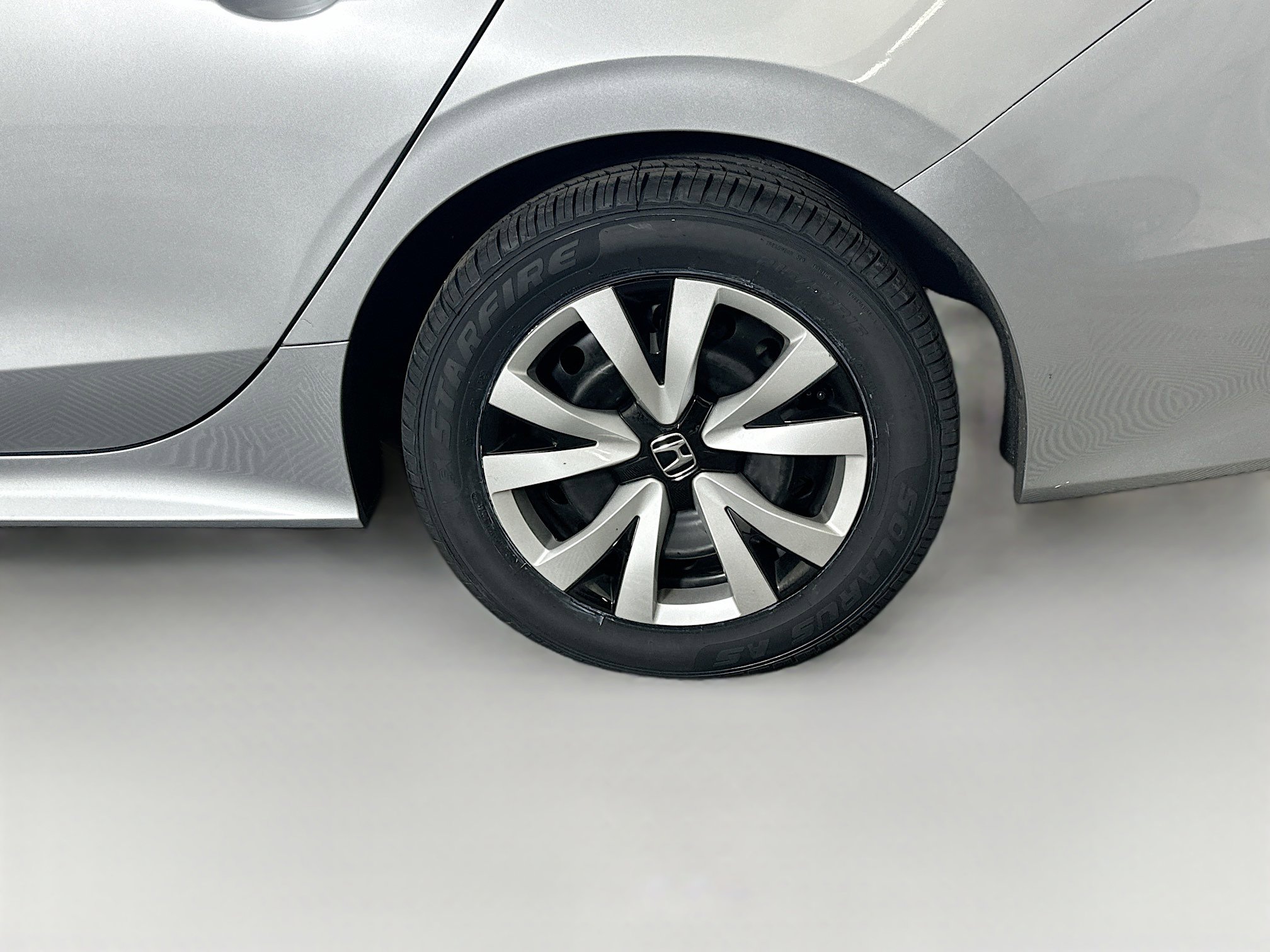 Used 2025 Honda Civic LX image 11