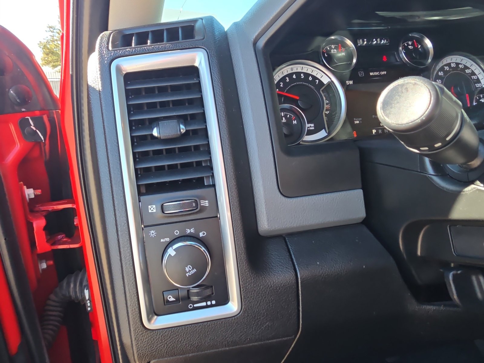 Used 2019 RAM 1500 Classic Warlock w/ Electronics Group image 21