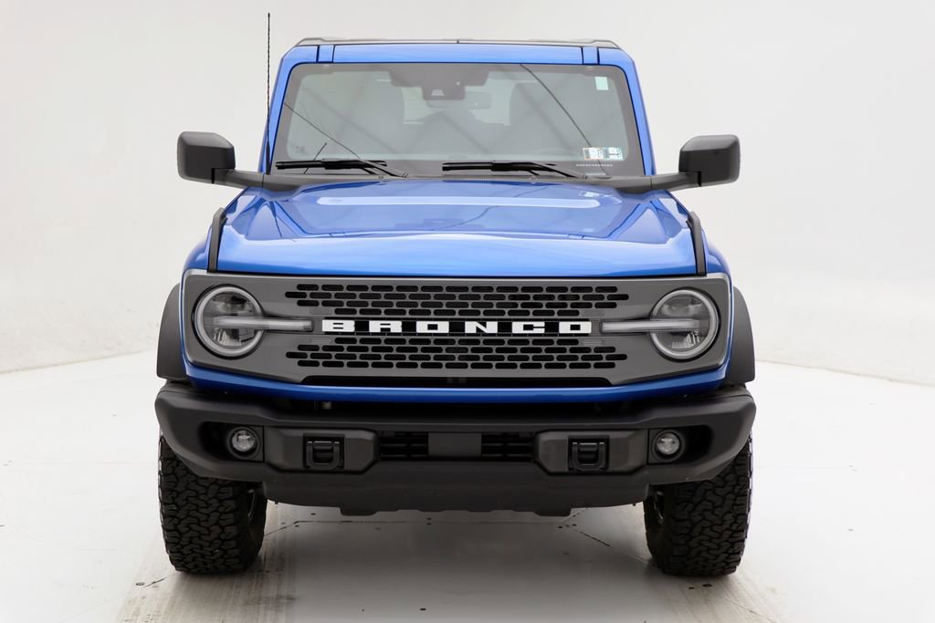 Used 2025 Ford Bronco Badlands image 4