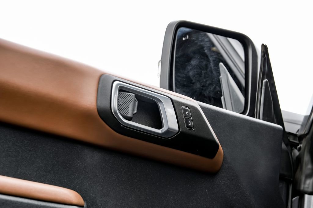 Used 2023 Ford Bronco Outer Banks image 48