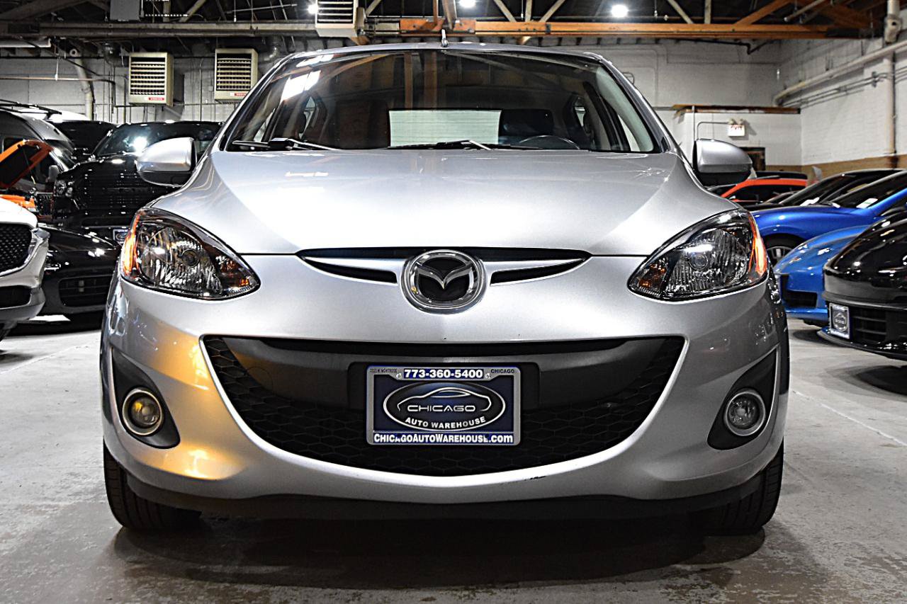 Used 2011 MAZDA MAZDA2 Touring FWD image 2