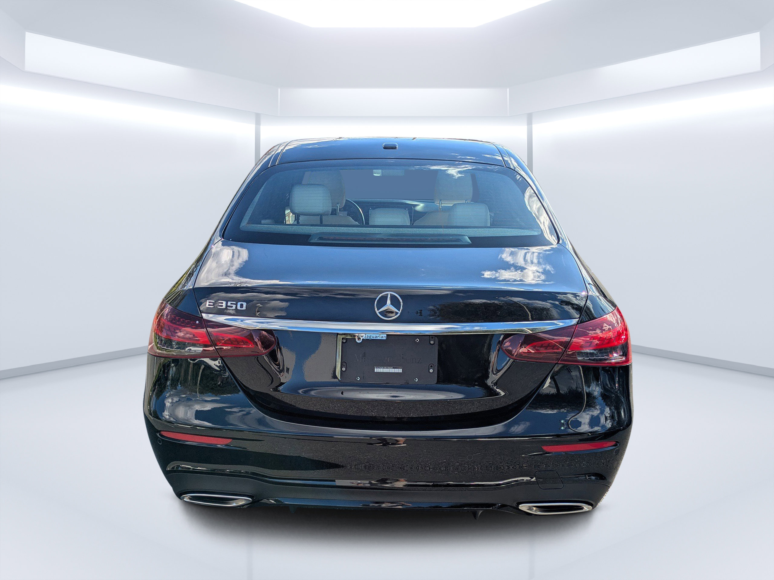 Used 2023 Mercedes-Benz E 350 E 350 image 4