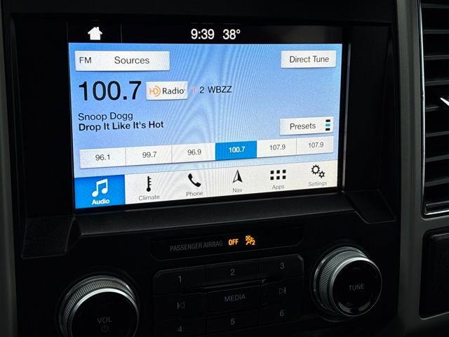 Used 2018 Ford F150 Lariat w/ Equipment Group 502A Luxury image 17