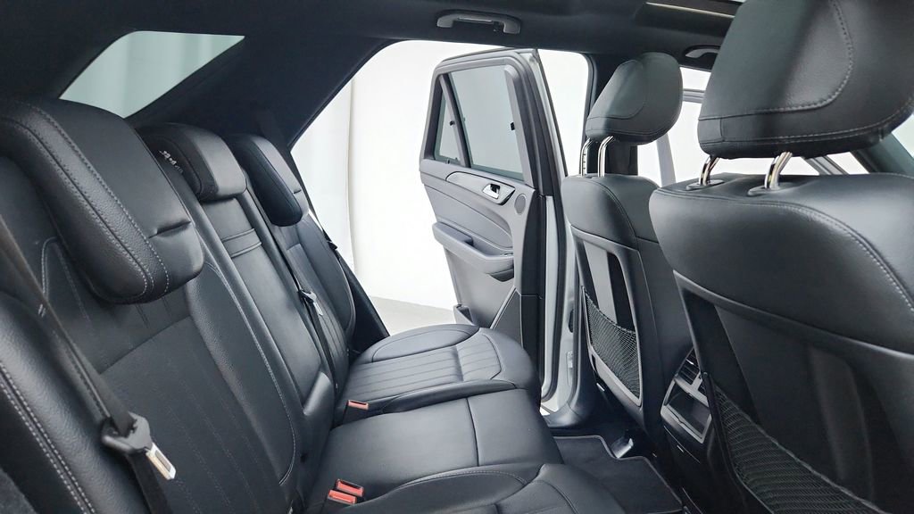 Used 2018 Mercedes-Benz GLE 350 4MATIC image 37