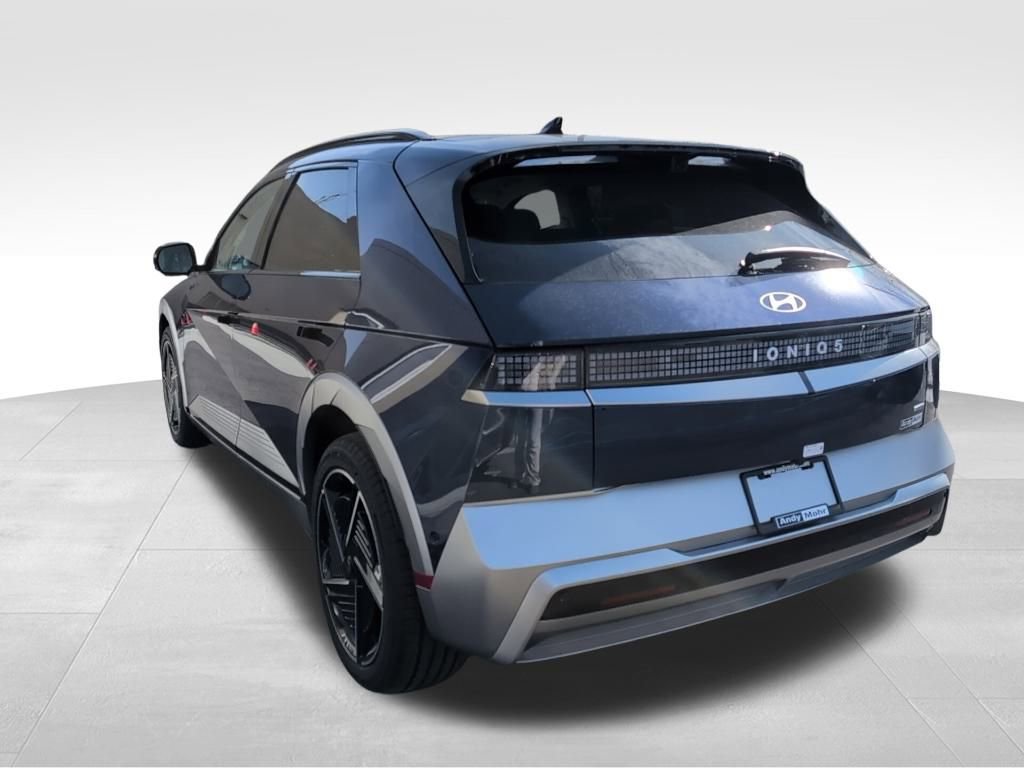 New 2026 Hyundai Ioniq 5 Limited image 5