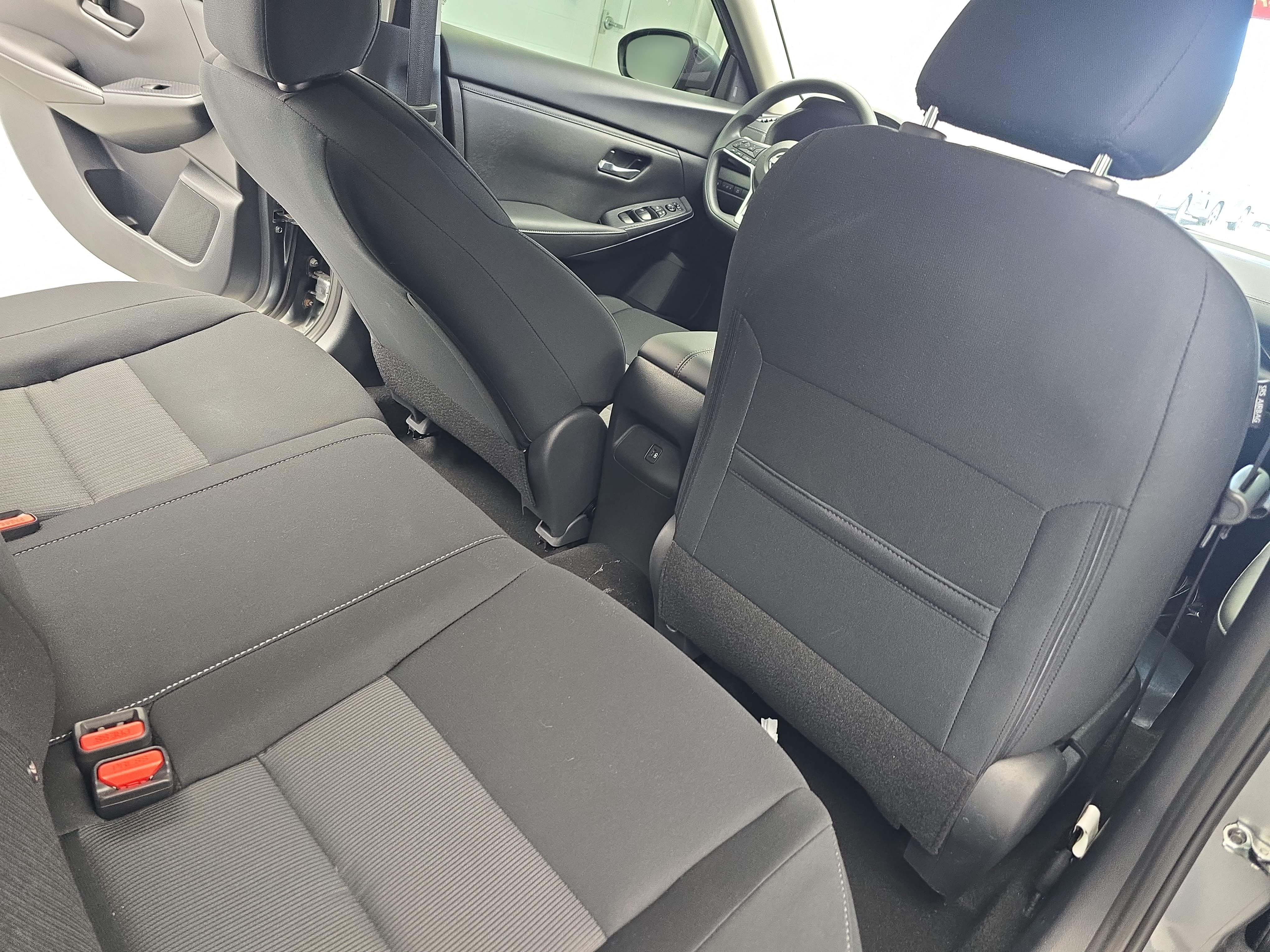 Certified 2024 Nissan Sentra SV FWD image 11