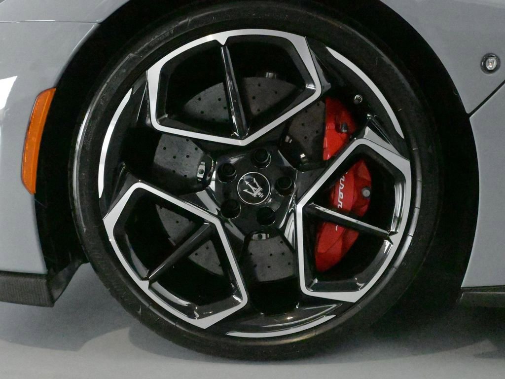 Used 2023 Maserati MC20 Coupe image 18