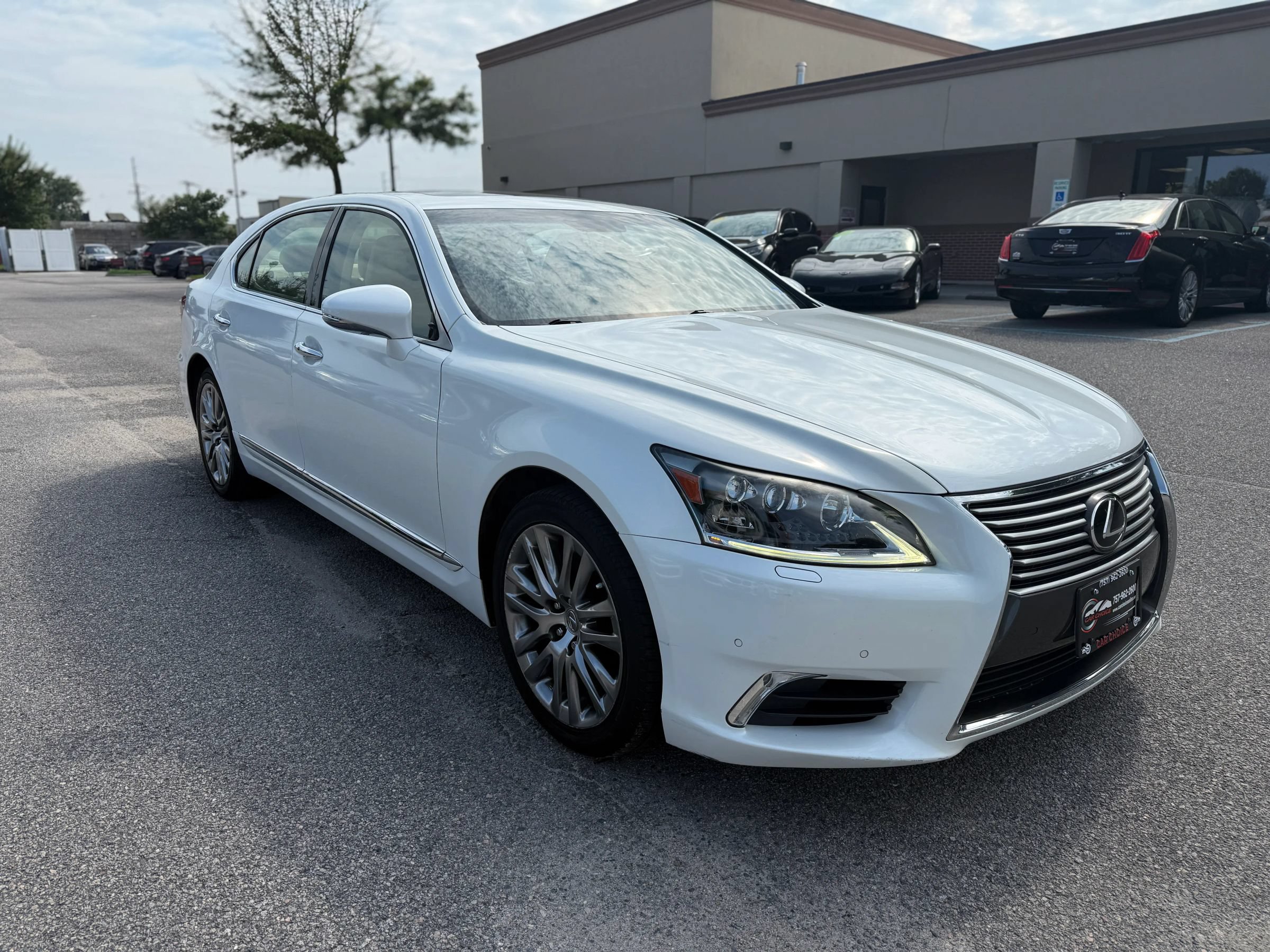 Used 2014 Lexus LS 460 L RWD image 6