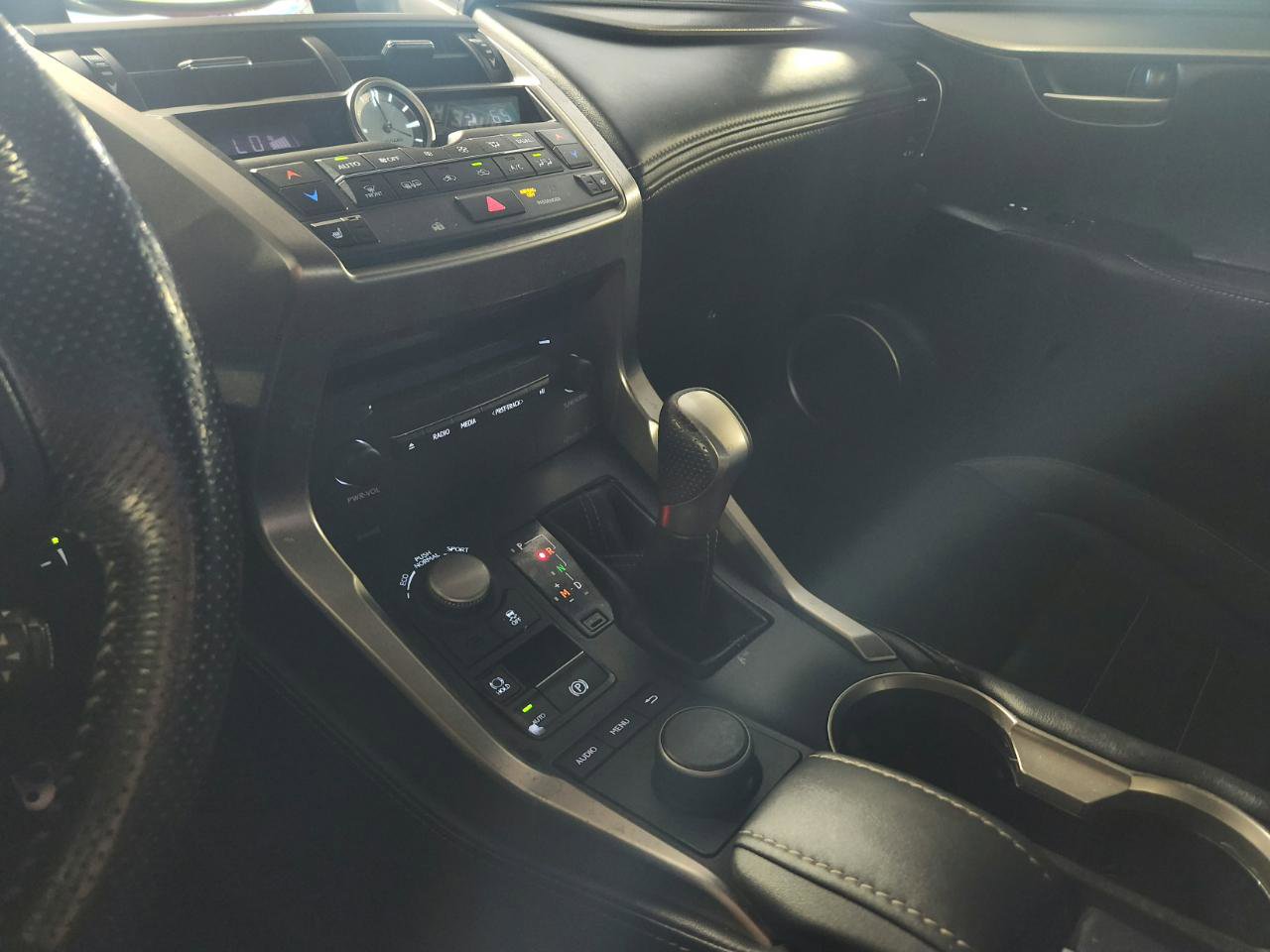 Used 2016 Lexus NX 200t FWD image 30