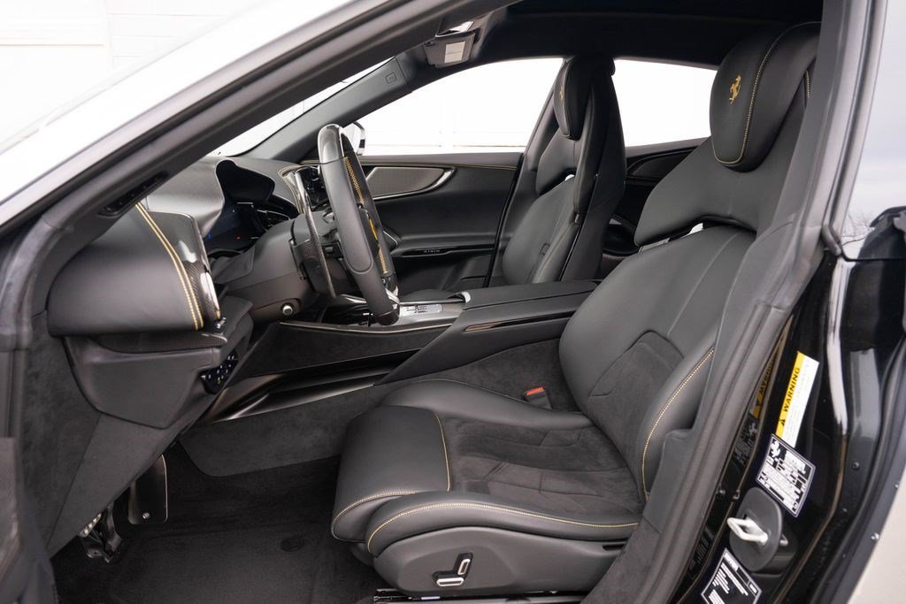 Used 2024 Ferrari Purosangue AWD/4WD image 35