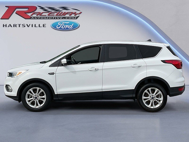 Used 2019 Ford Escape SE image 11