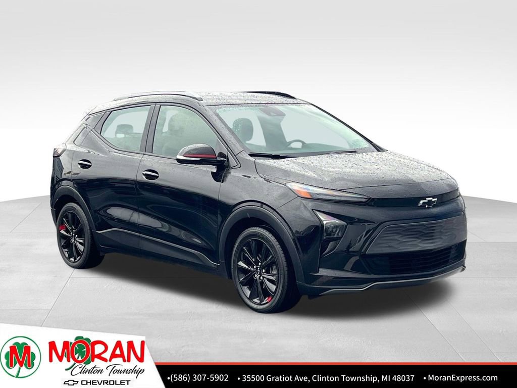 Certified 2023 Chevrolet Bolt EUV LT w/ Convenience Package image 8