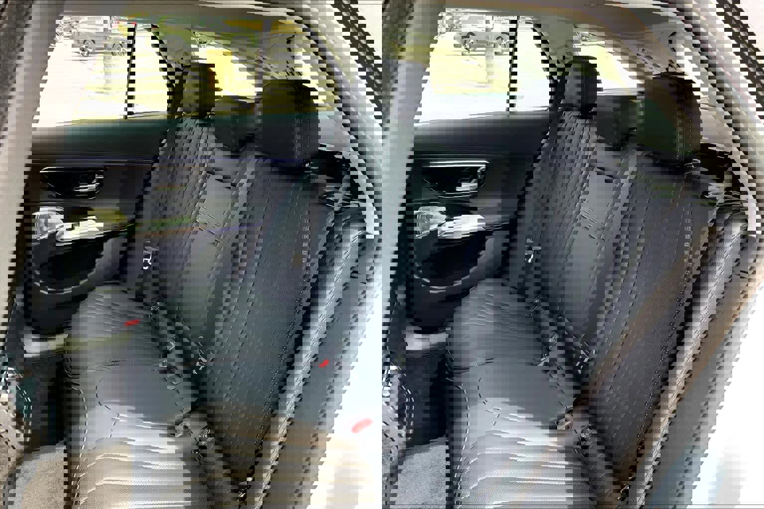 New 2025 Mercedes-Benz E 450 4MATIC All-Terrain Wagon image 13