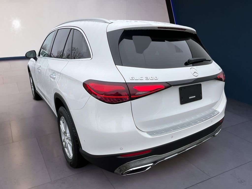Certified 2023 Mercedes-Benz GLC 300 4MATIC image 3