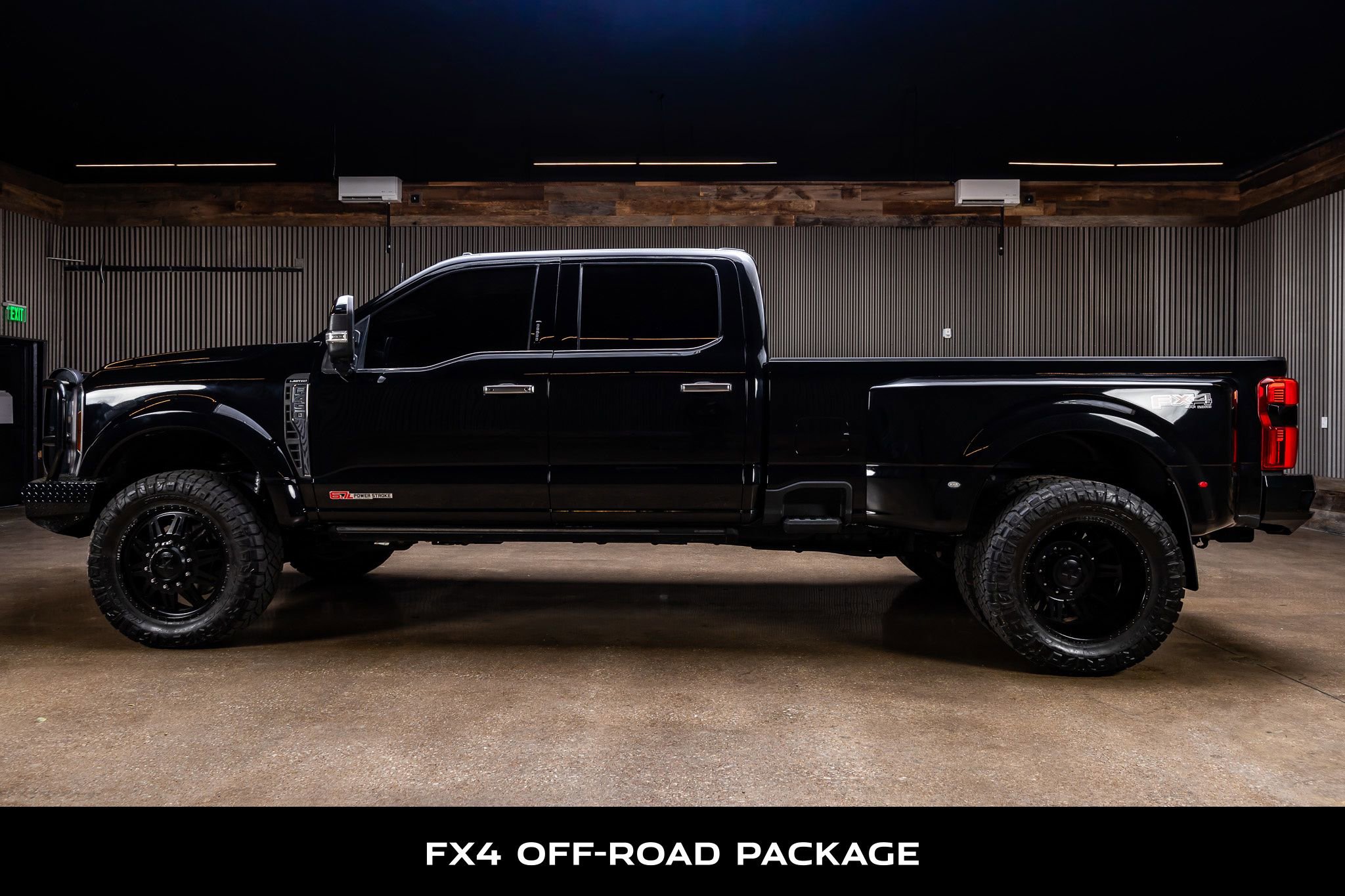 Used 2024 Ford F450 Limited w/ FX4 Off-Road Package AWD/4WD image 5