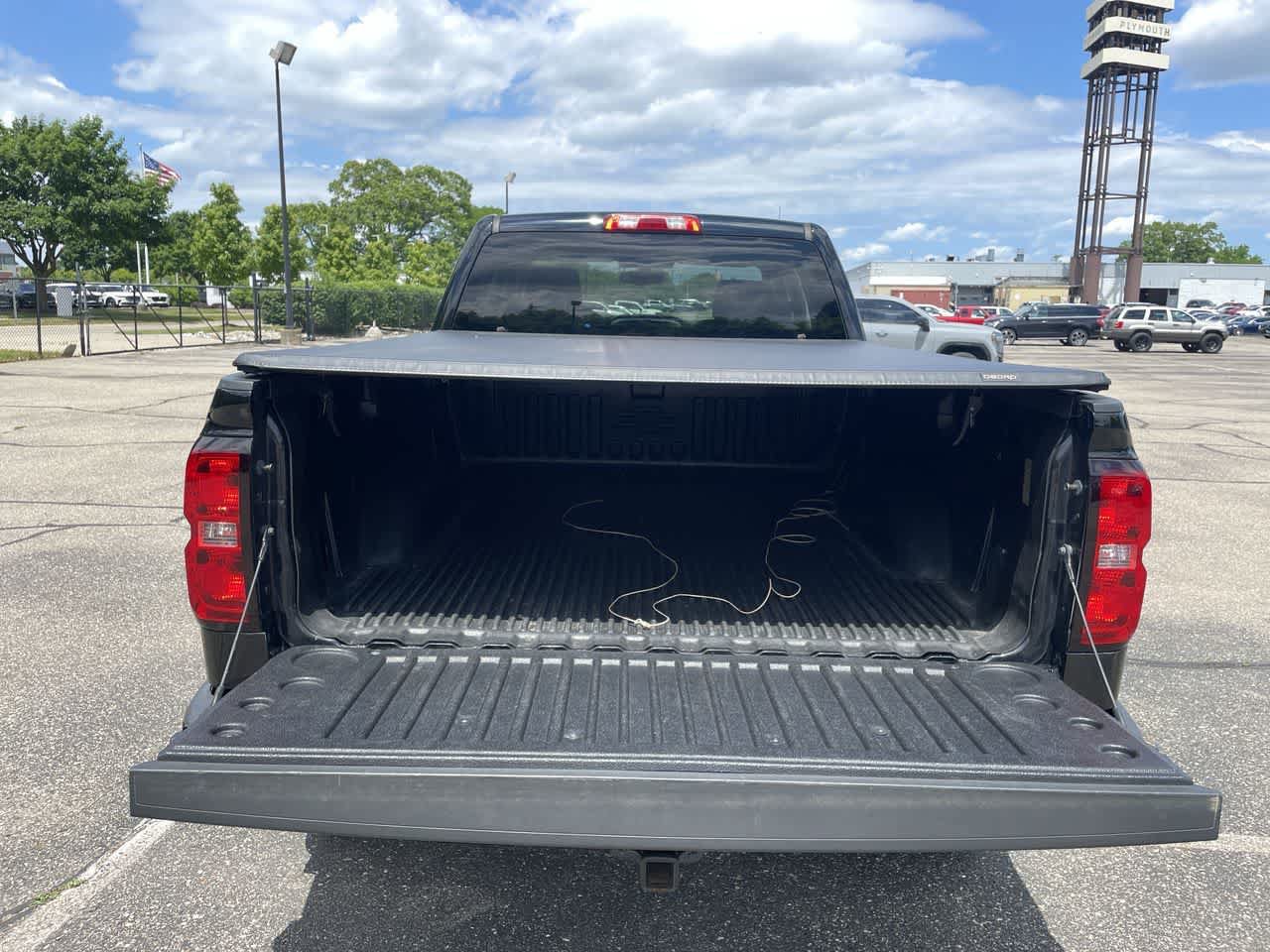 Used 2018 Chevrolet Silverado 1500 LT w/ All Star Edition AWD/4WD image 17