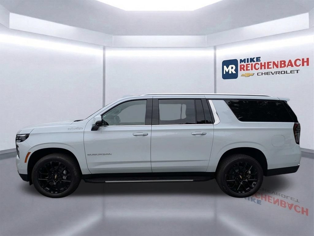 New 2026 Chevrolet Suburban High Country w/ Sun And Tow Package AWD/4WD image 8